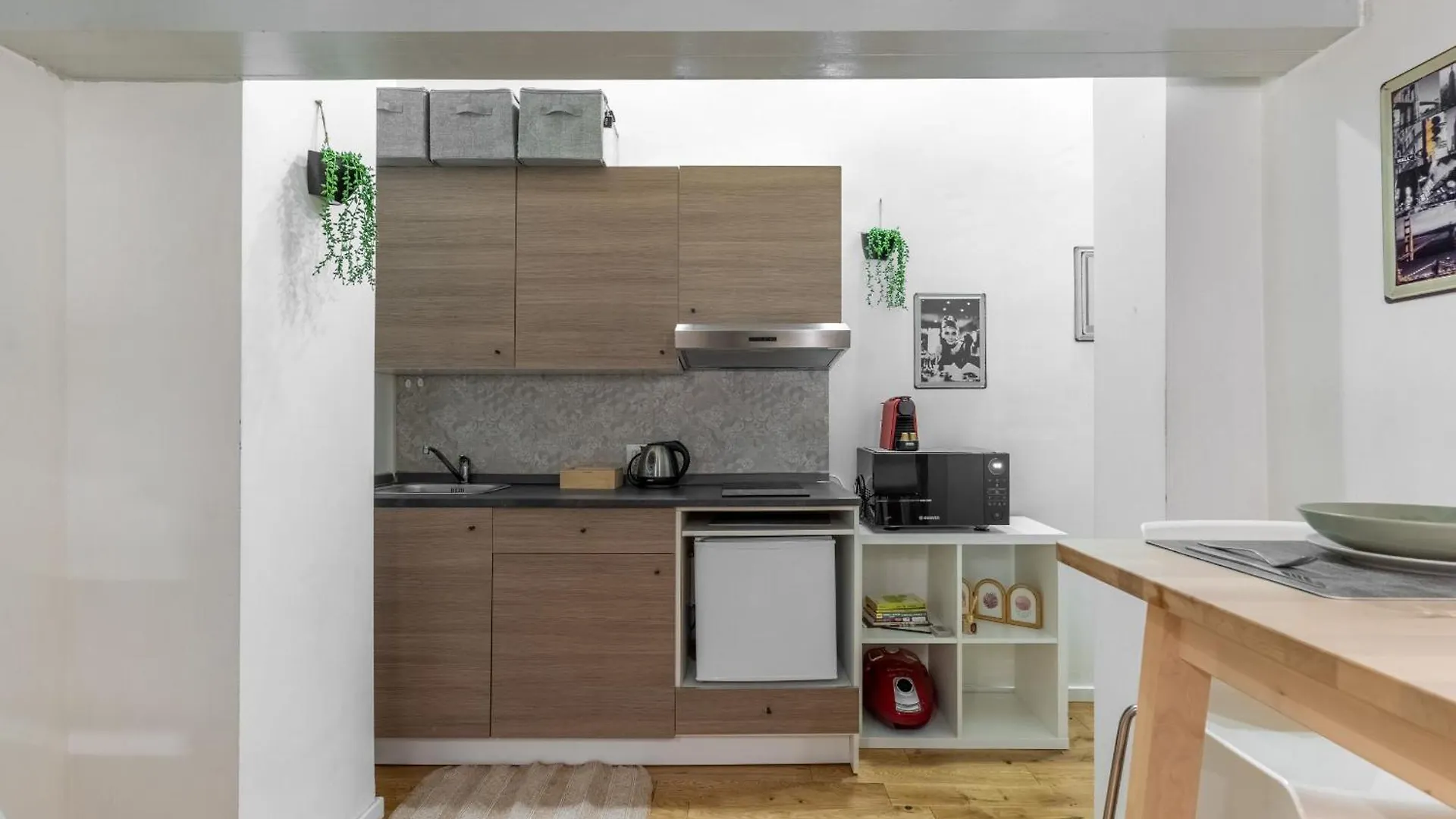 Apartment Cozy Study Room- Navigli -Bocconi Naba Milan